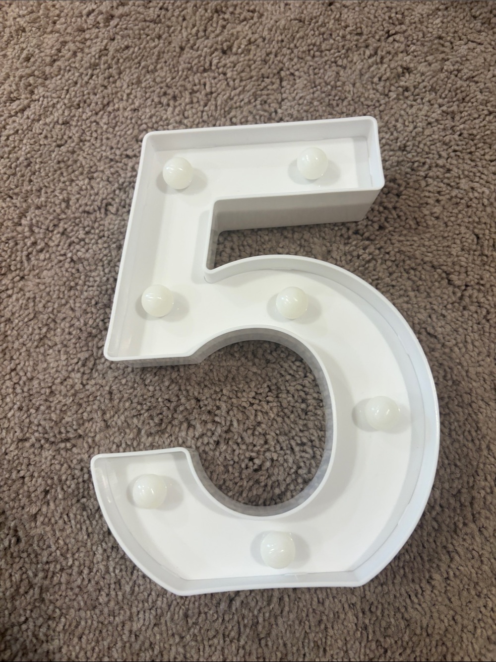 White Number 5 Marquee Wall Decor Light